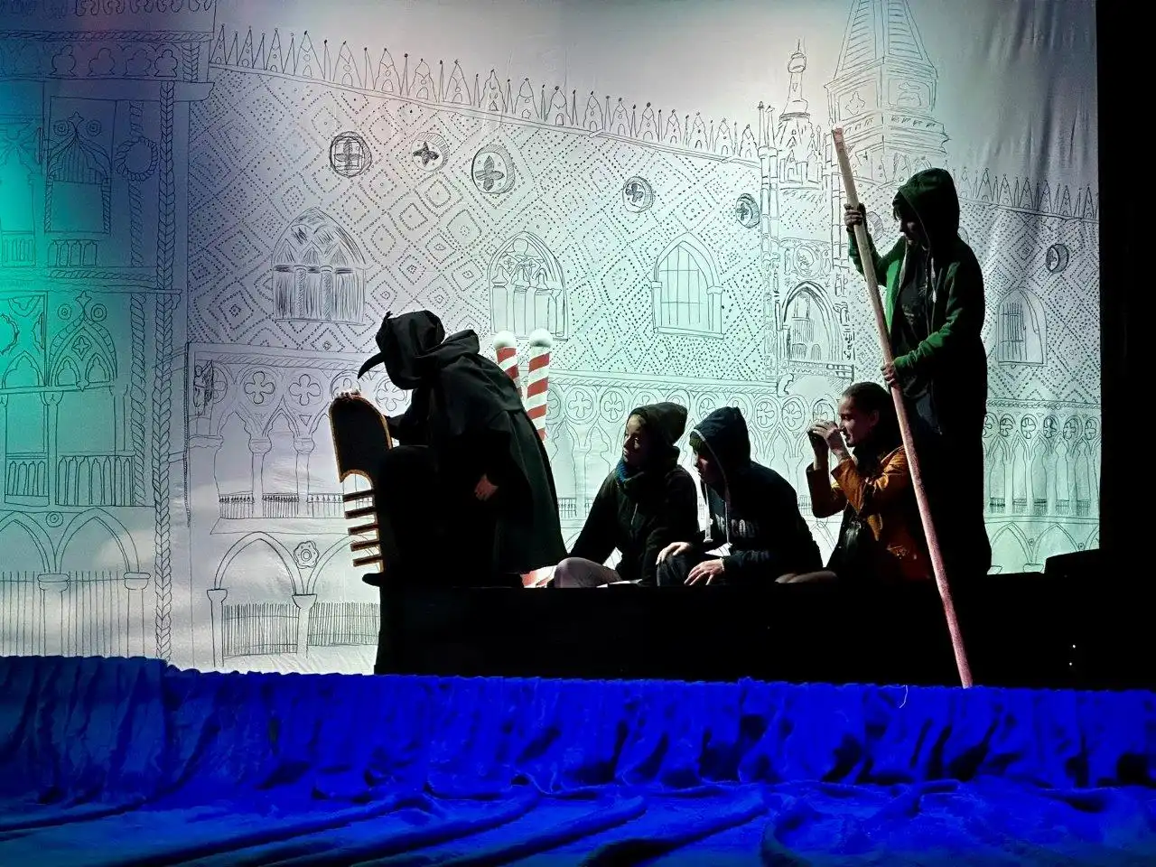 2024 02 Lender Gymnasium Theater Herr der Diebe