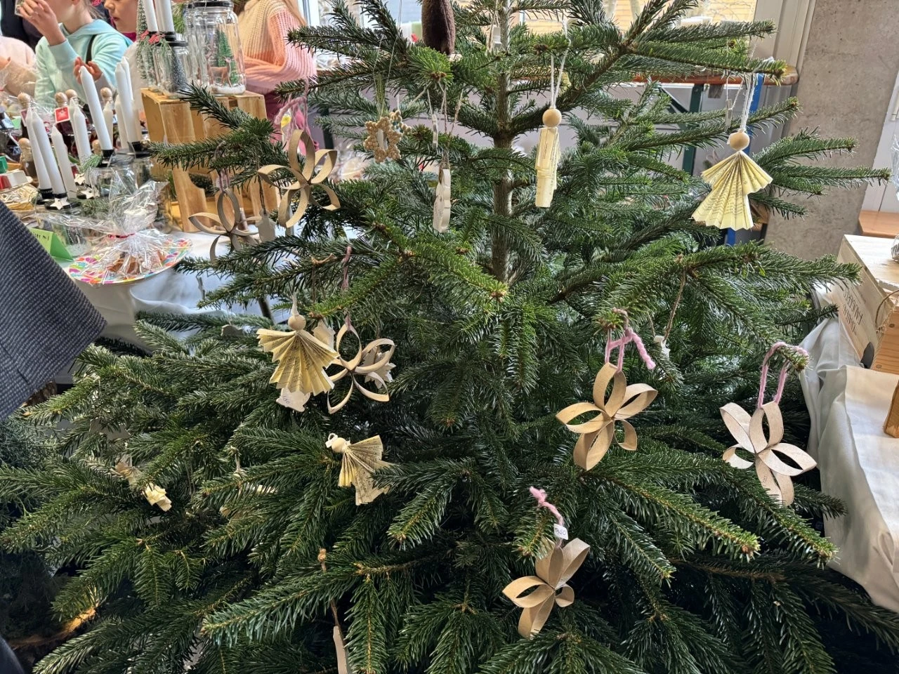 2024 11 Lender Gymnasium SMV Adventsbasar (14)