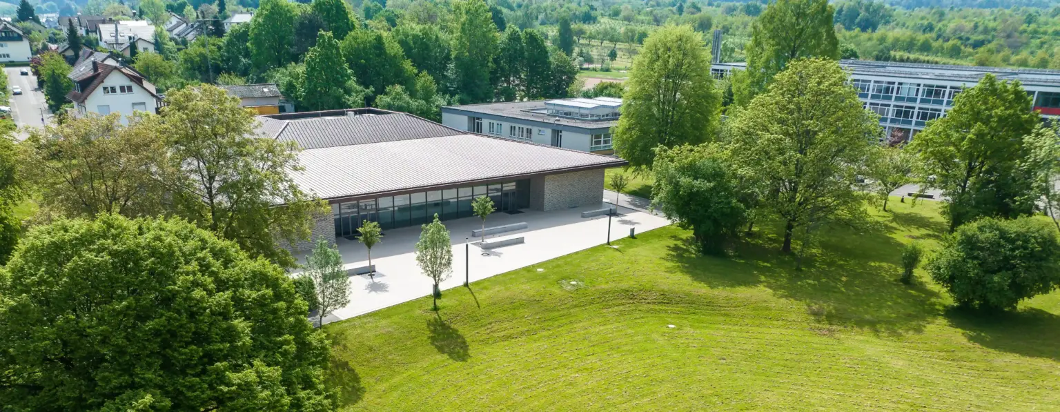 2025 Lender Gymnasium Campus Aula (2)