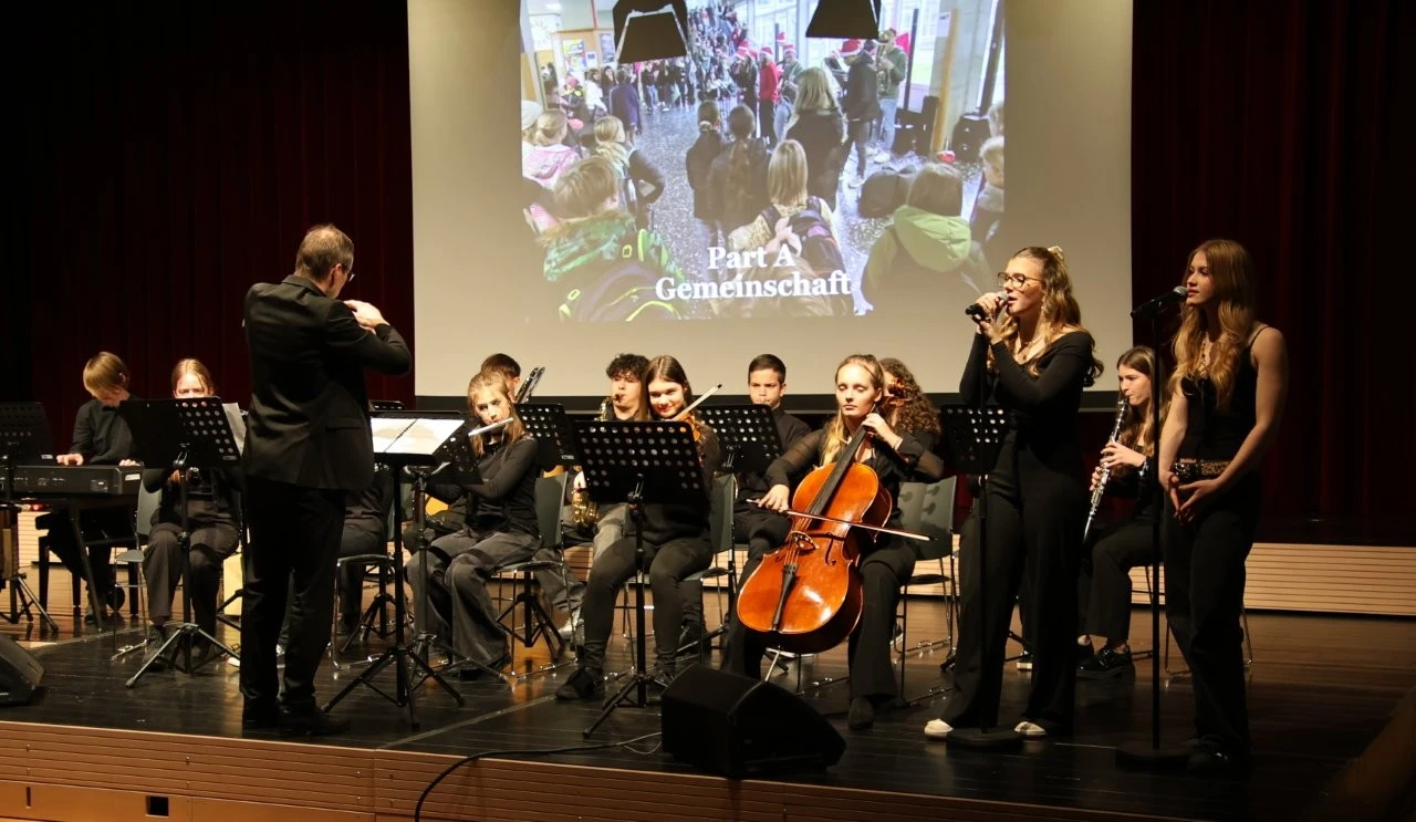 2025 01 Lender Gymnasium Musik Lender musiziert (6)