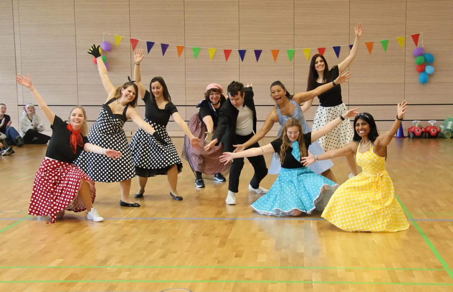 2025 02 Lender Gymnasium Schulleben Sextanerfastnacht (13)