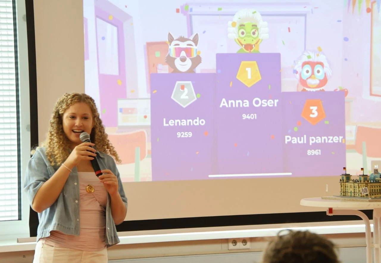 2025 07 Lender Gymnasium GmK Miniatur Bundestag (3)