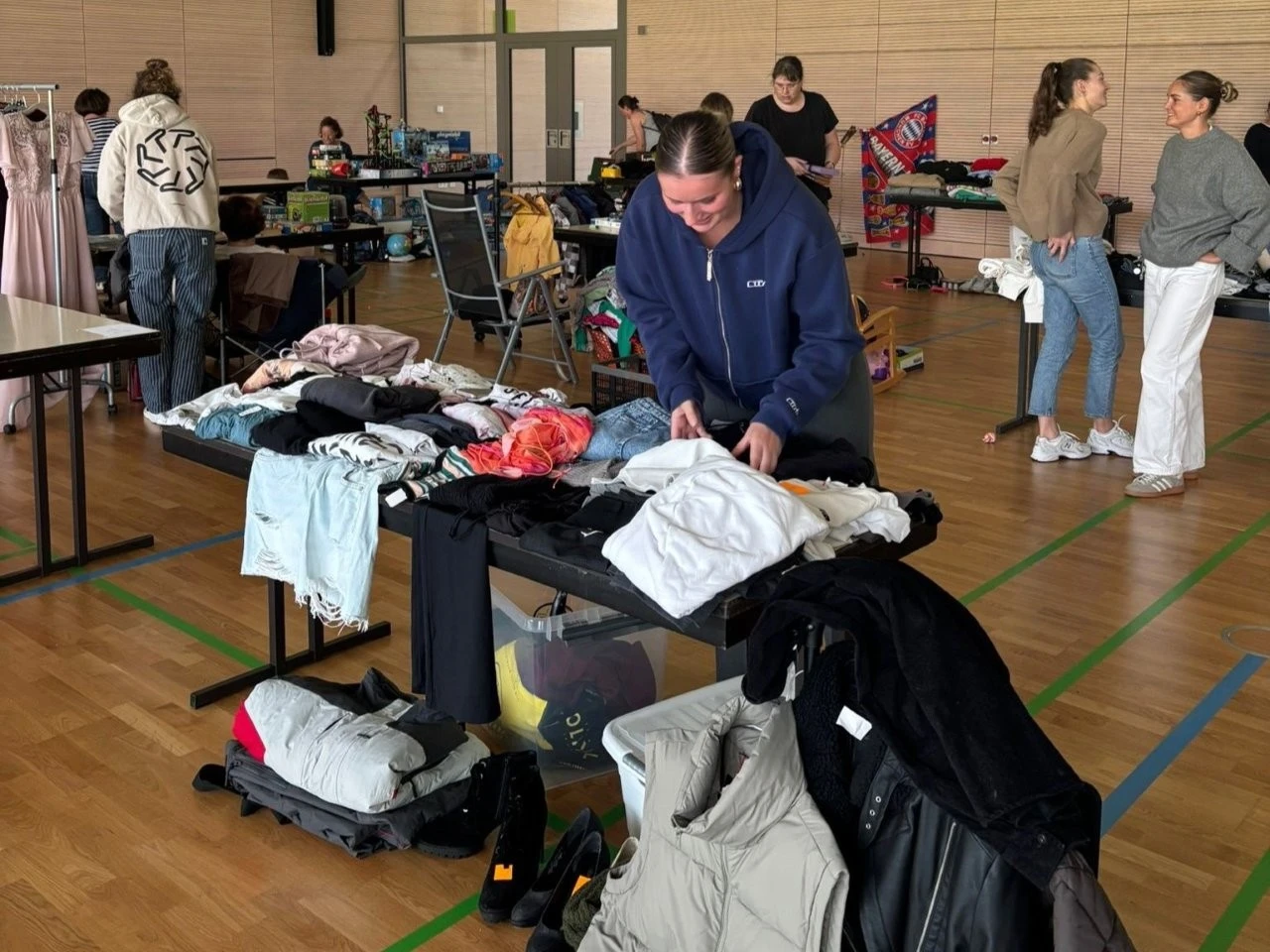 2025 10 lender gymnasium smv flohmarkt 3