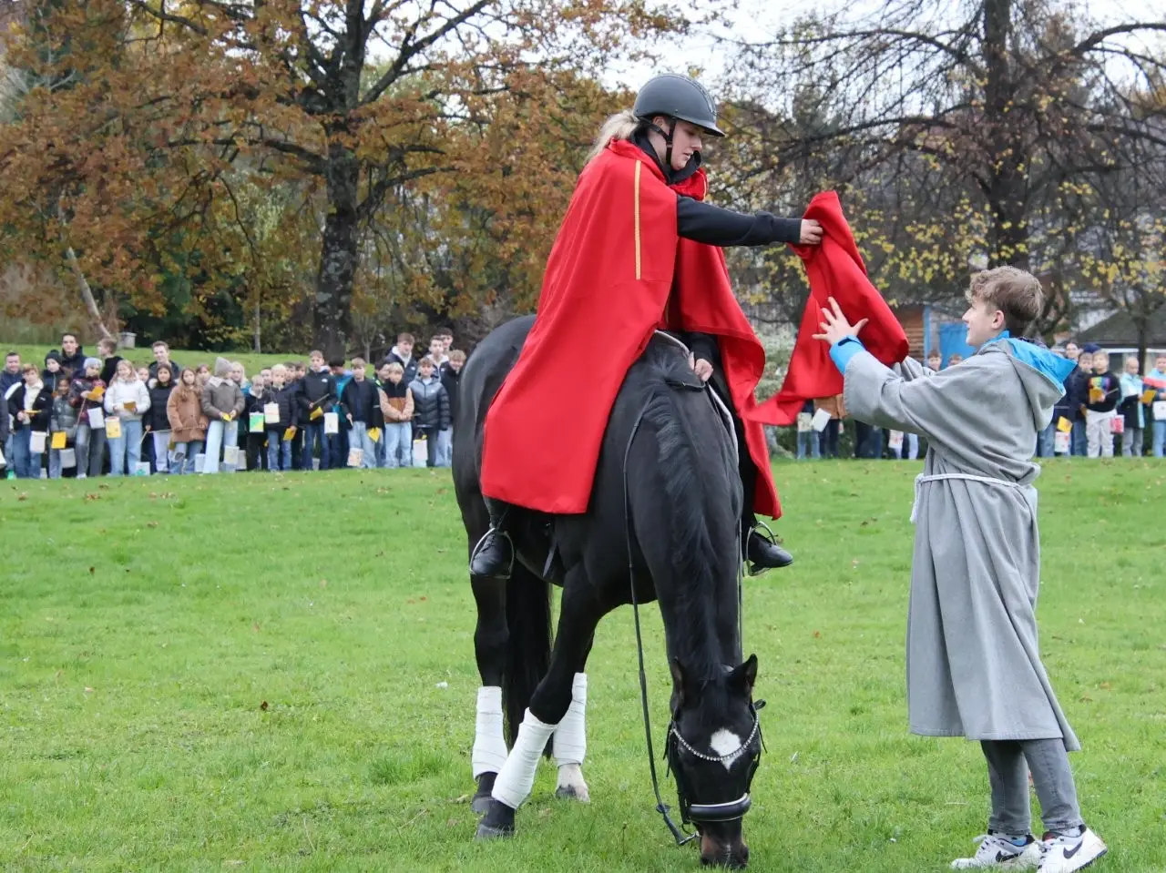 2025 11 lender gymnasium religion sankt martin 02